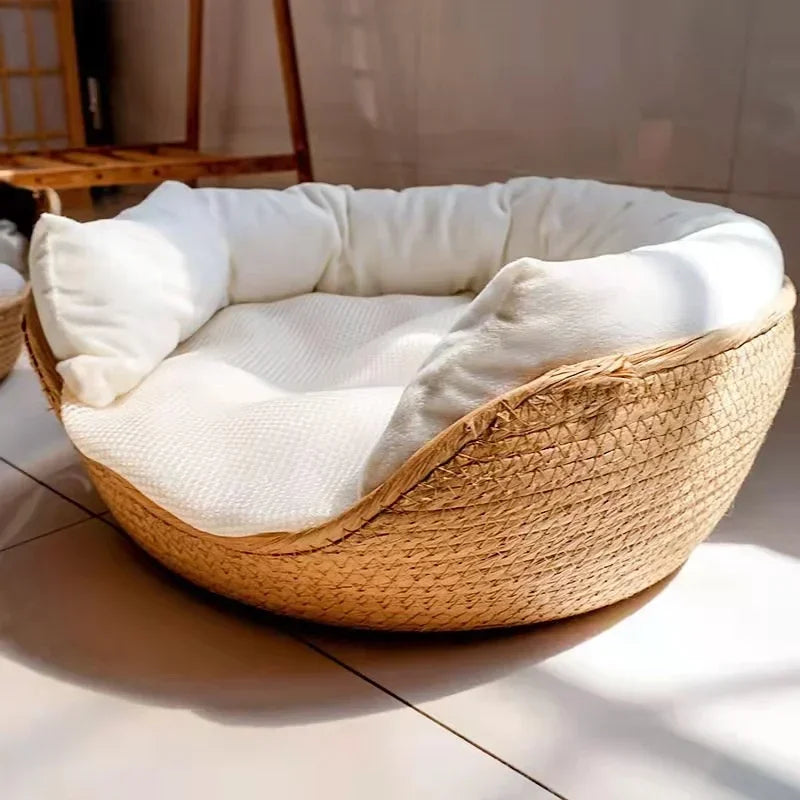 The Artisan Weaver | Four-Season Bamboo Style Nest