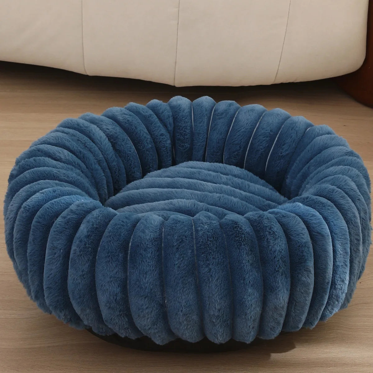 The Nordic Shag | Premium Anti-Anxiety Winter Bed